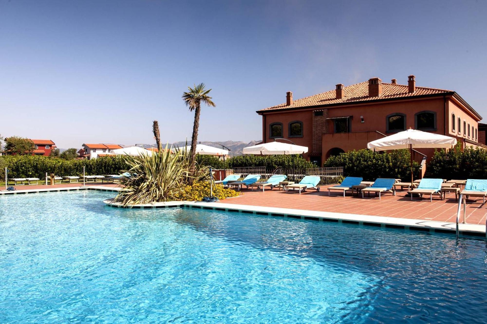 Il Picciolo Etna Golf Resort y Spa Castiglione De Sicilia Exterior foto